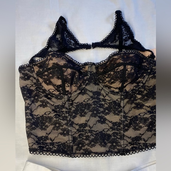 J. Crew shorts and SHEIN Black Lace Bustier Crop Top - Picture 2 of 6